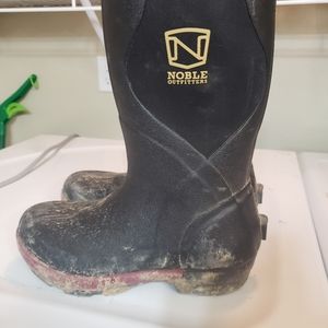 Women's Noble Outfitters Muck Boots mid calf